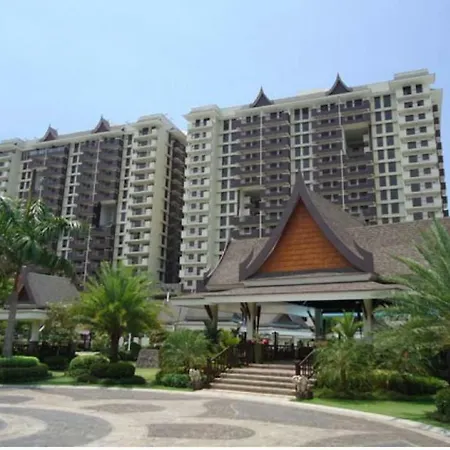 2 Bedroom Deluxe Apartment With Balcony